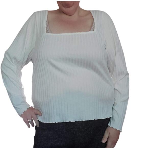 NEW TORRID 3X (RUNS SMALL like 1X) Long Sleeve Crop Top Ribbed Square Neck Tee - Picture 1 of 9